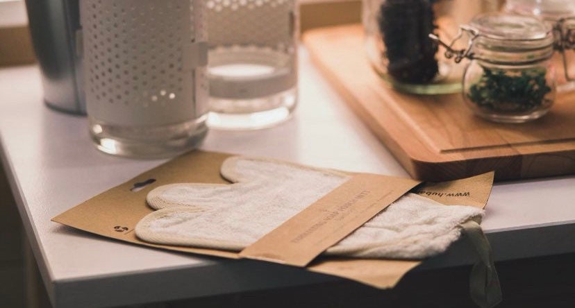 Gant exfoliant de bain en fibre de bambou naturel/ Mitaines/ Sans plastique/ À base de plantes/ Biodégradable/ Sac de savon/ Économiseur de savon