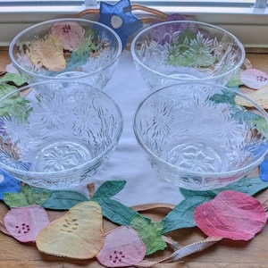 Vintage Princess House Fantasia Salad Ice Cream Desert serving Bowls ( Set of 4 ) Princess House Crystal/