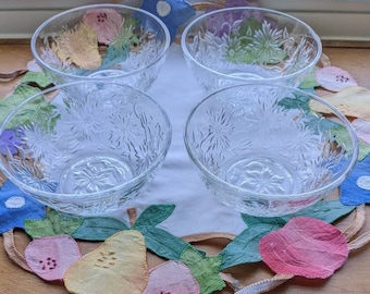 Vintage Princess House Fantasia Salad Ice Cream Desert serving Bowls ( Set of 4 ) Princess House Crystal/