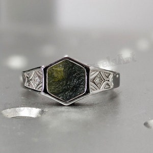 Natural Moldavite Silver Ring Rough Moldavite Ring 925 Solid Silver Moldavite Ring Genuine Czech Republic Moldavite Ring Raw Moldavite Ring