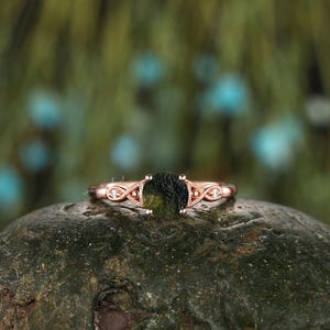 Handmade Rough Moldavite Ring: 925 Sterling Silver, Czech Republic