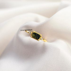 Handmade Rough Moldavite Ring: 925 Sterling Silver Czech Gemstone