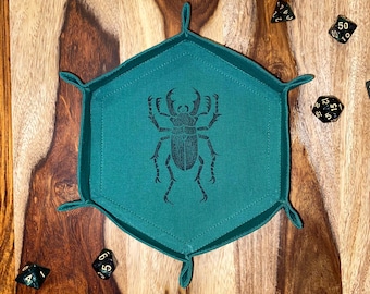 Bandeja de dados de ciervo volante para juegos de mesa y TTRPGS - Cosida e impresa a mano