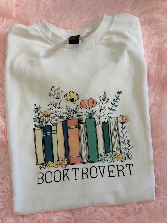 Cozy Bookish t-shirt- "Booktrovert"