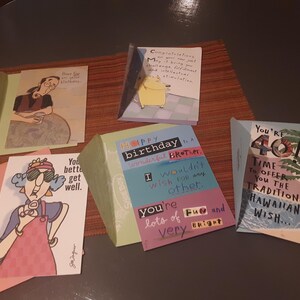 Cajas de zapatos vintage con saludos, lote de 5 sin usar para enviar o usar en scrapbooking y collage. Surtido para ocasiones especiales. Impreso en papel reciclado.