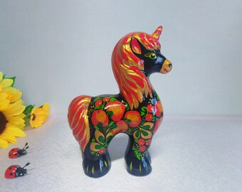 Figurine The unicorn (ceramics)