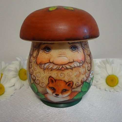 Large shops Podberezovik mushroom matryoshka box without attachments