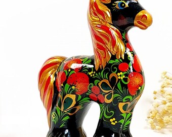 Figurine The Unicorn (ceramics)