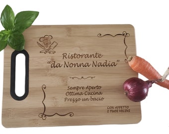 Tagliere In Legno Bambù Personalizzato Da Cucina Con Incisione Laser Personalizzata In Confezione Regalo Mamma Nonna