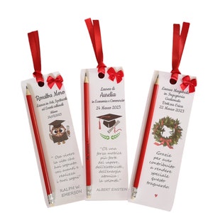 Segnaposto Laurea con Segnalibro e Matita incisa Ad Maiora! da personalizzare 20 x 7 cm