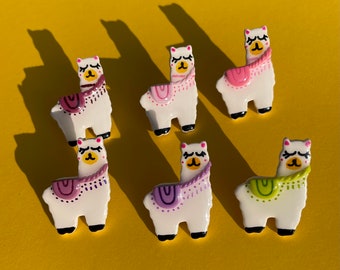 Llama clay pin