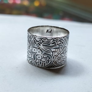 Silver Wide Filigree Eternity Band Ring, 925 Sterling Silver Artisan Crafted Filigree Eternity 14 mm Wide Band Ring Jewelry Gift Ring KJ22