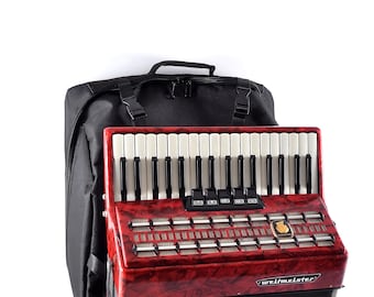 Weltmeister Serino Accordion, 60 Bass, German Made, with Case