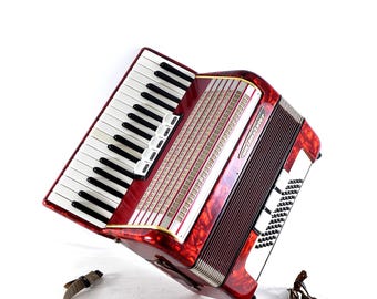 Vintage German Weltmeister Piano Accordion – 60 Bass, 8 Registers