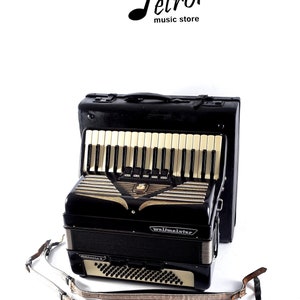 TOP German Made Piano Accordion Weltmeister Manuela II - 80 bass, 8 reg. (5+3) & Hard Case, Shoulder Straps ~ Akkordeon - Youtube Video