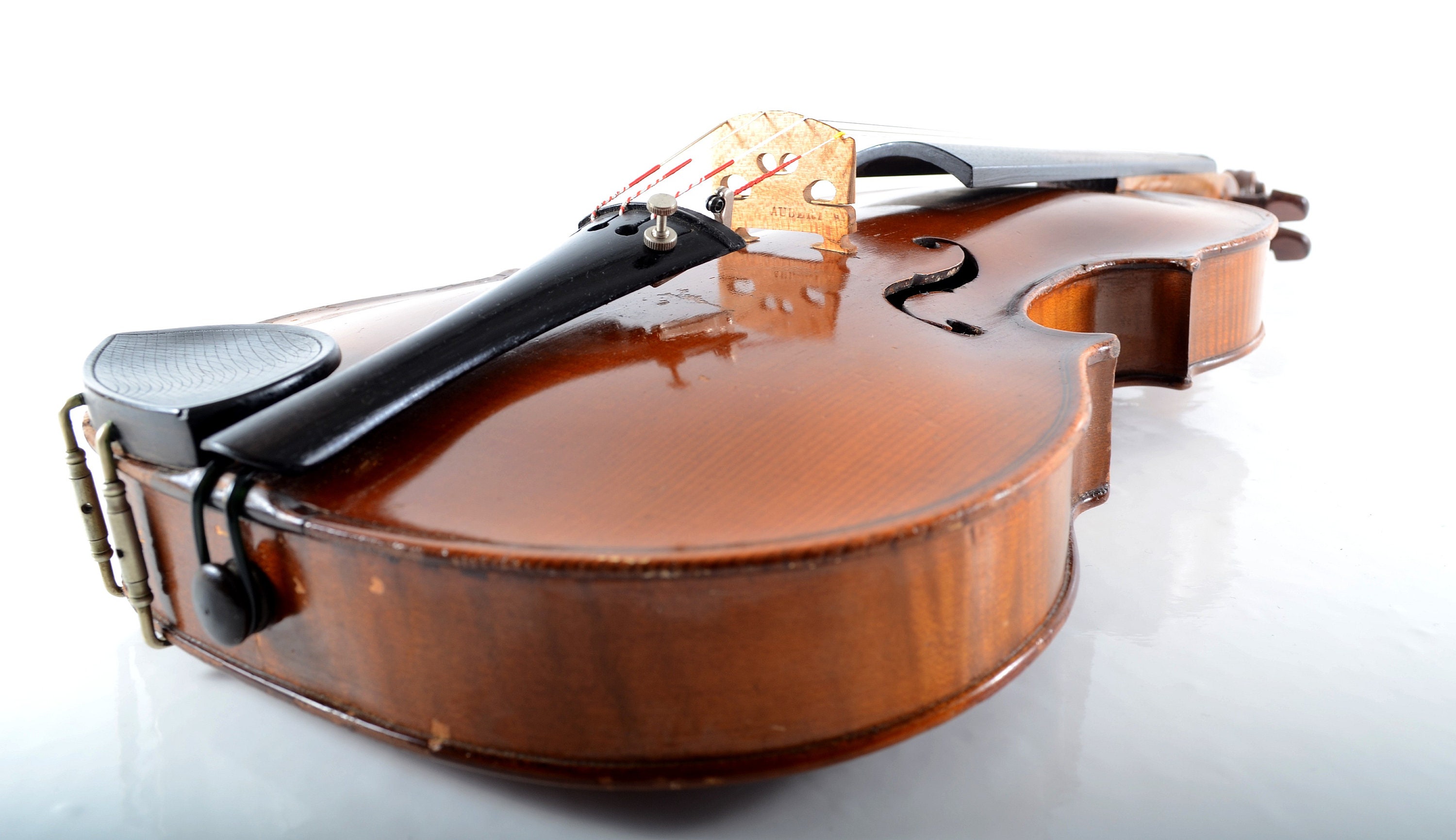 4/4バイオリンとオリジナルヴィンテージハードケース