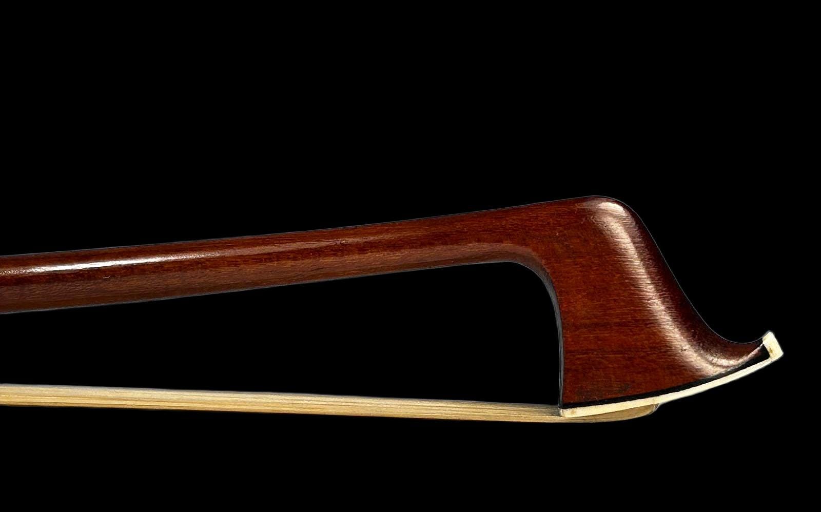 Vintage Arthur Thoma Violin Bow: Pernambuco, 4/4, German 