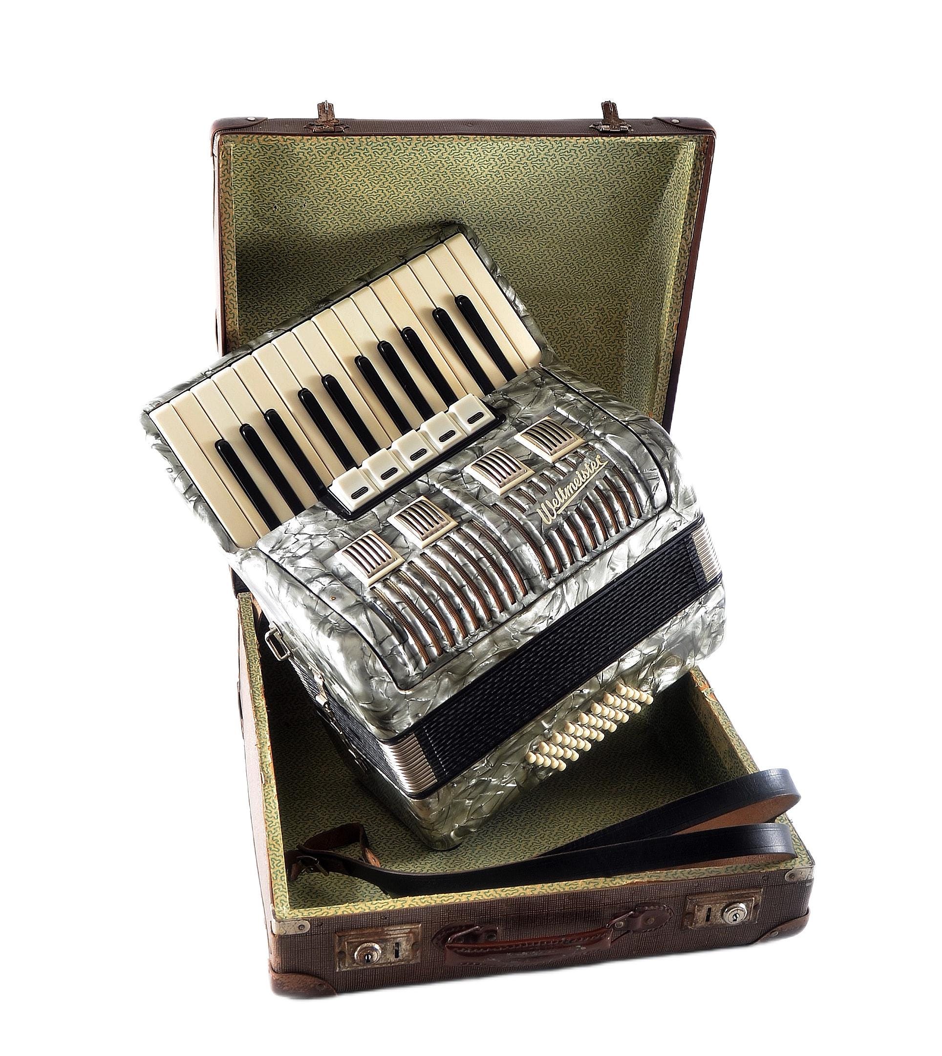 Old / Vintage German Top Piano Accordion Weltmeister - 40 Bass, 5
