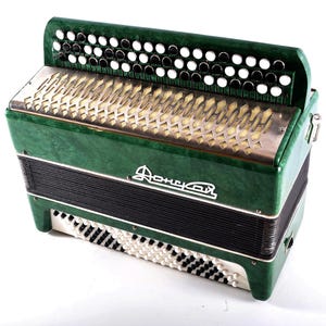 Très rare Bayan russe, accordéon chromatique Donskoi - 100 basses + étui rigide d'origine - harmonica, concertina, Squeezebox, Garmon