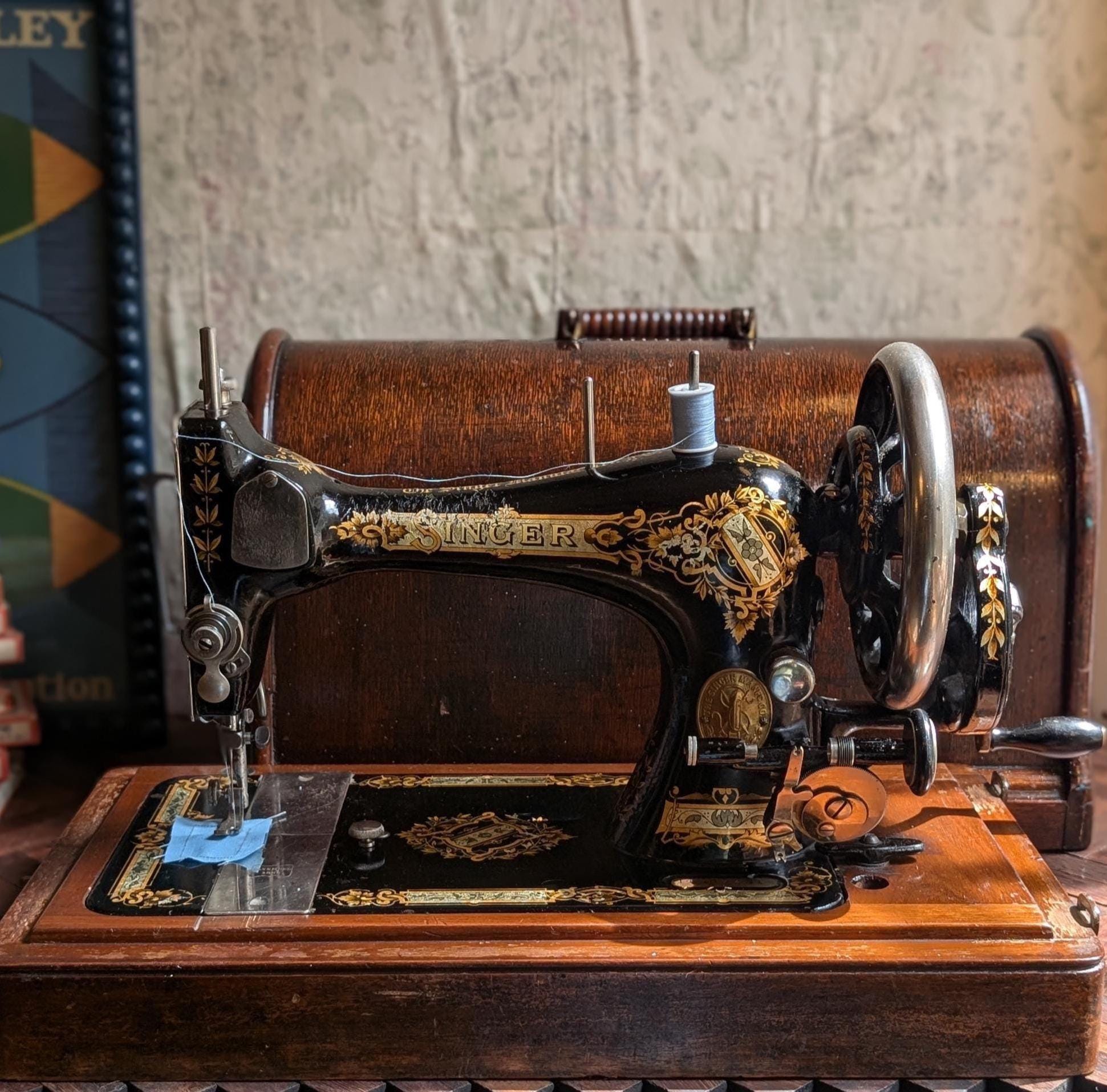 SINGER Model 28 動作品 手廻し アンティーク ミシン 1907製 シンガーモデル28K 足踏みミシン・手回しミシンのアンティーク