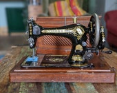 Singer 28K Hand Crank Sewing Machine
