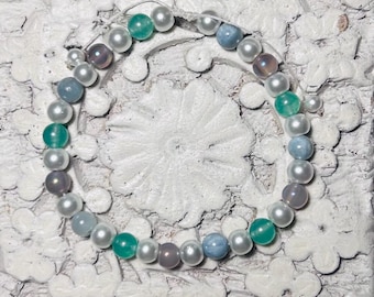 Emerald Iridescent Jade & Pearl Bracelet