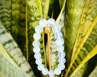 Medium Moonstone Beaded Bracelet: Mood Balance Gemstone