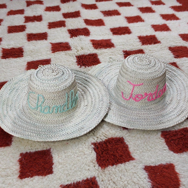 personalized straw hats Floppy Beach Hat, Customized Bride Hat, Customized Beach Hat, Mrs. Beach Hat, Bridesmaid Gift, Bridal Party Hat-glit