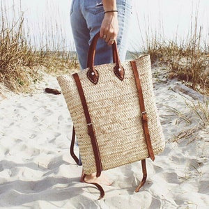 beach backpack straw picnic basket with a leather fruit basket, farmers market bag, French Market basket, grocery market bag, straw backpack