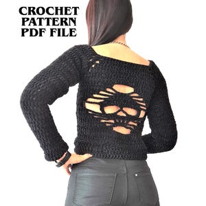 Patrón de suéter de calavera a crochet: suéter gótico, suéter de Halloween, camisa punk, top espeluznante, diseño de crochet alternativo