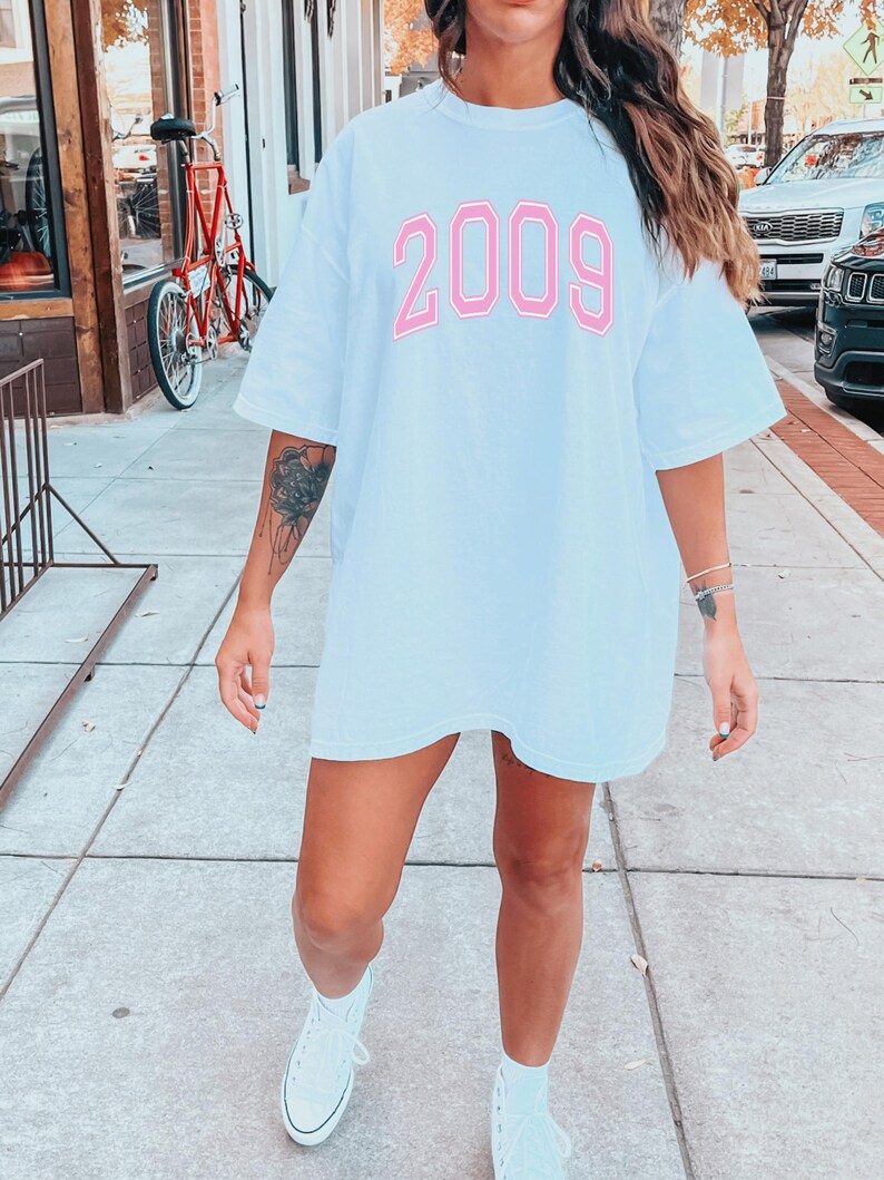 Sweet 16 Gifts for Girls 2009 Tshirt 16th Birthday Gift Girl Sweet