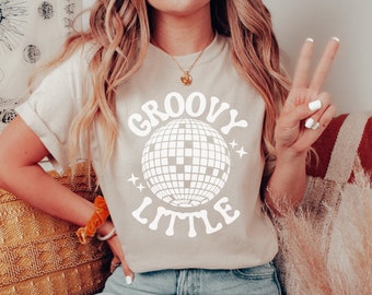 Retro grote kleine shirts Sorority shirts grote kleine shirts Sorority onthullen grote kleine studentenvereniging shirts grote kleine onthullen disco TShirt