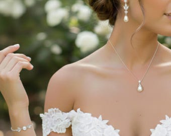 ZŁOTO, SREBRNY Liść z 10-milimetrowymi kolczykami w kształcie łezki, naszyjnikiem i bransoletką (3 sztuki). Zestaw biżuterii dla druhen. Zestaw biżuterii ślubnej. - 3 kolory