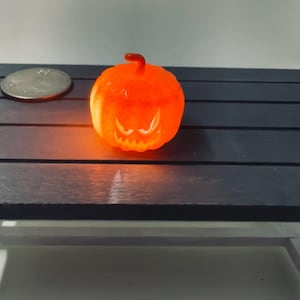 Miniature Carved Halloween Pumpkin for Dollhouse. Removable Lid!