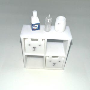 Miniature Dollhouse 1:12 Scale Bear Storage Cube