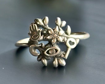 Mini Sterling Silver Cimaruta Ring | Road Opener | Protective Talisman Jewelry