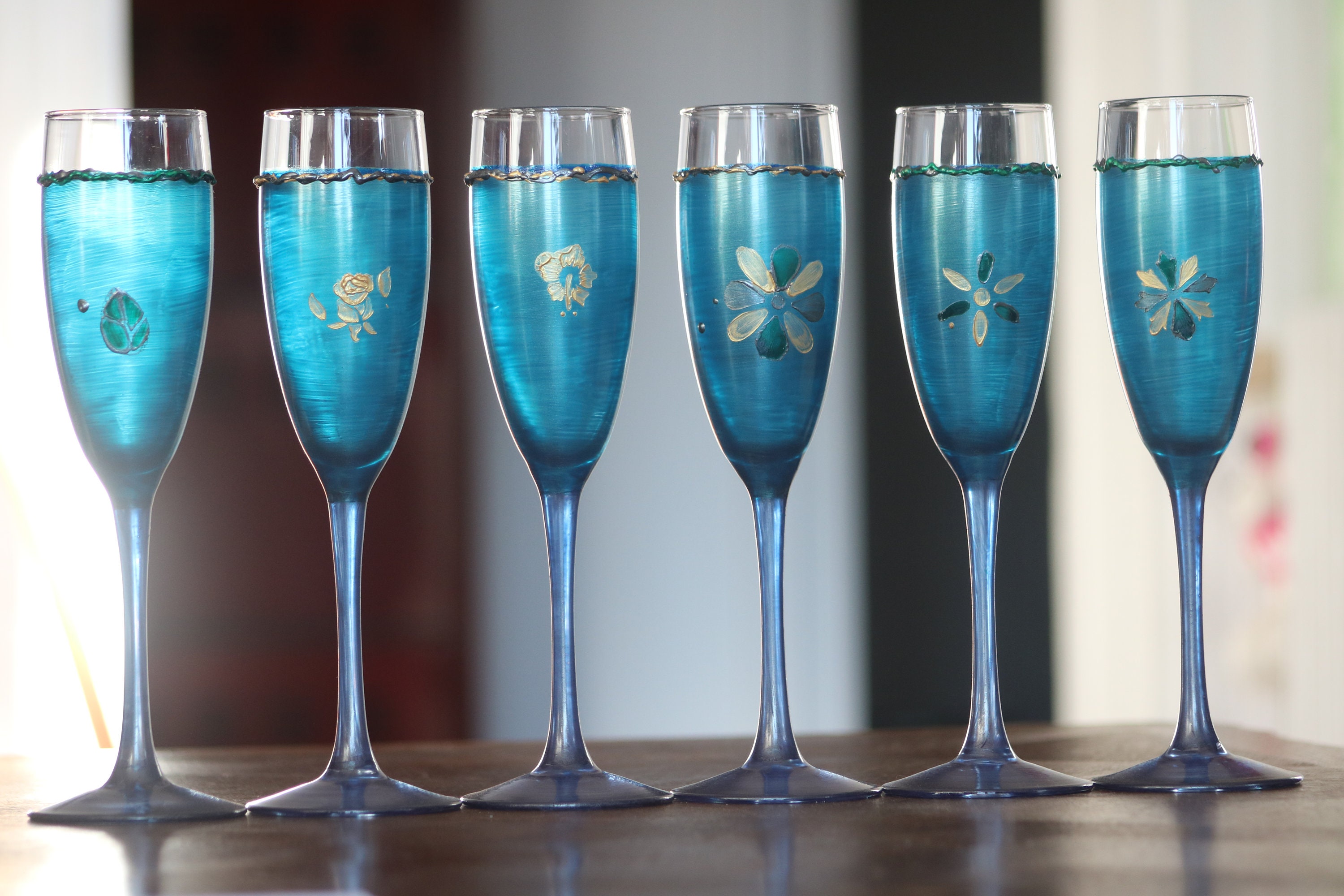 Set de 6 Flûtes à Champagne Peintes La Main Aux Motifs Floraux