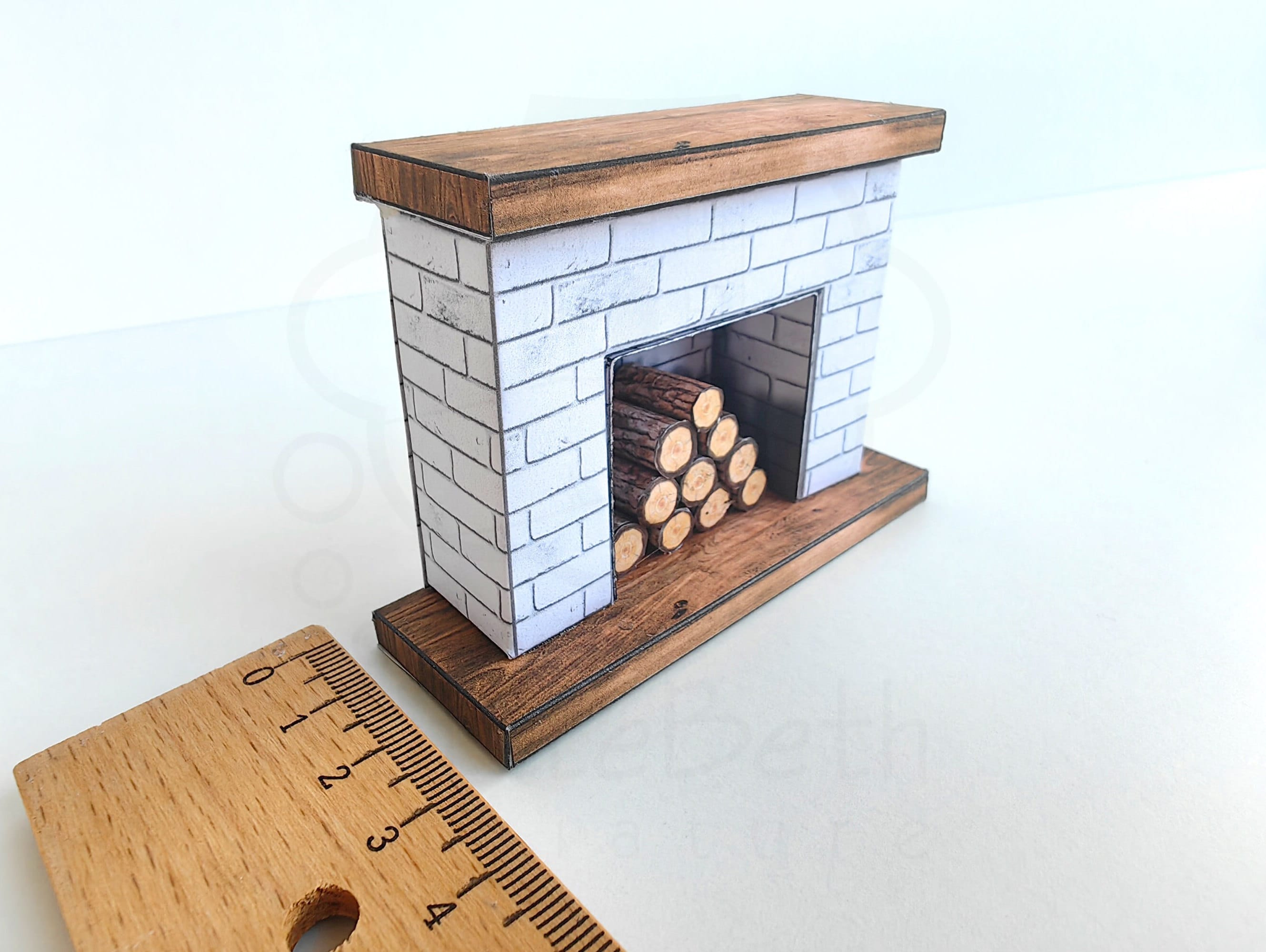 Camino Ad Arco In Grang Della Casa Delle Bambole In Miniatura In