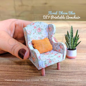 Puppenhaus Miniatur druckbare Sessel | Blumen Blüte Blau | 1:12 Maßstab Möbel DIY Papercraft Projekt | PDF-Vorlage + Video-Tutorial