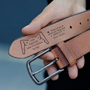 Ich liebe dein Gesicht, besonders wenn es zwischen meinen Beinen ist Ledergürtel, individuell gravierter Ledergürtel, Valentinstag Geschenk für Freund Ehemann