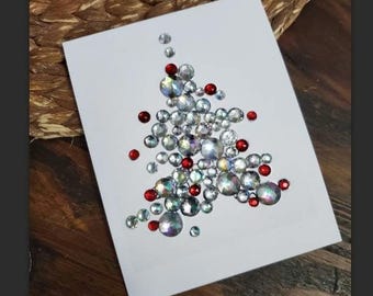 Tarjeta de Navidad, árbol de Navidad en gemas/perlas acrílicas, "Alegría, Paz, Amor" en el interior, hecho a mano.