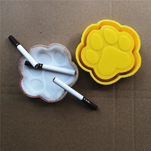 Dog paw ashtray/coaster silicone mold