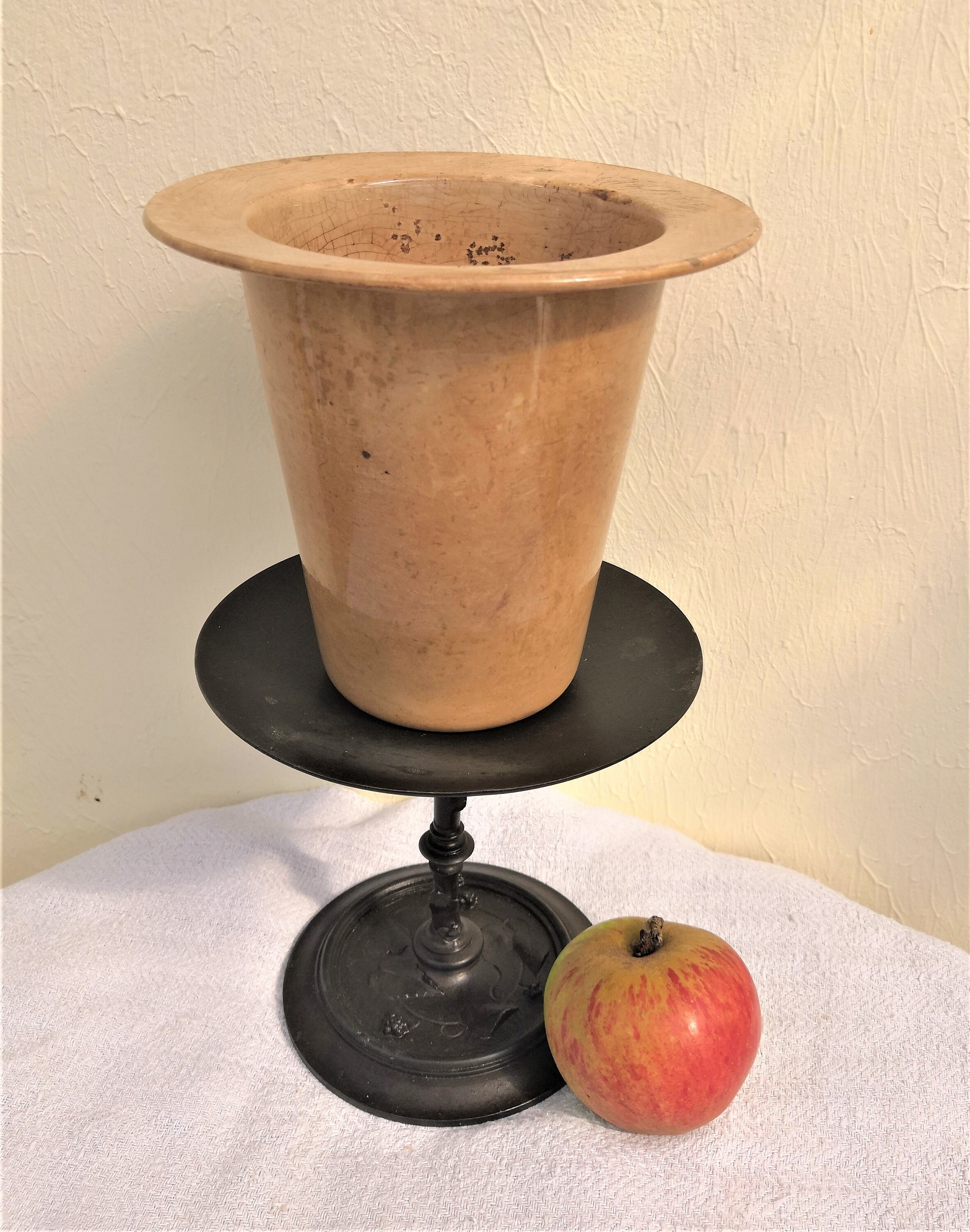 vase en pierre de fer tachée/antique french ironstone soupière beige jam pot plate creil et montereau nordic living cooking