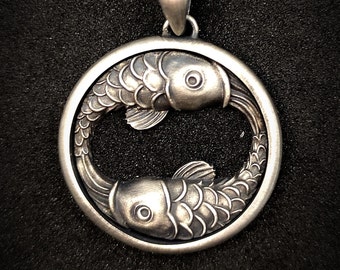Vissen sterrenbeeld hanger, handgemaakte sterlingzilveren horoscoopketting