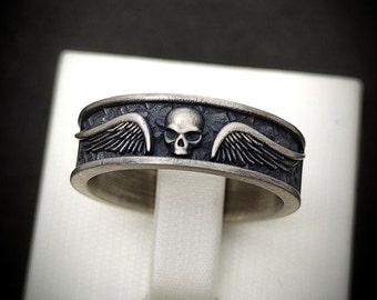 Winged skull silver handmade ring,  Flying skull ring, Silver Gothic Skull Ring, GorgeousSkull with Wings, Men Jewelry, Gift for men