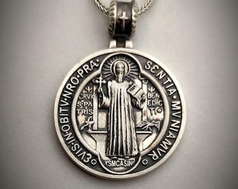 Sterling Silber Benedikt Medaille Halskette, handgemachter religiöser Kruzifix Anhänger