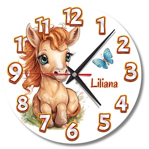 Personalisierte Wanduhr Pferd aus Holz: Kinderzimmer Dekor, Stille Bewegung