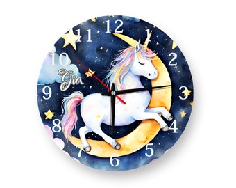 Übergroße Einhorn-Wanduhr mit personalisiertem Namen, Taufgeschenk, Kinderzimmer-Wanduhr, Stille Wanduhr, Mädchen-Wanduhr