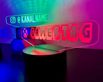 lampe de table acrylique LED personnalisée, veilleuse avec gamertag, hashtag, nom d'utilisateur et logo. Cadeau de salle de jeu ! #anniversaire #cadeau