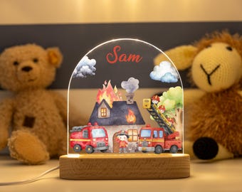 Personalisiertes LED Nachtlicht Feuerwehr mit Name, Kinderzimmer Lampe aus Acryl, Feuerwehr Geschenk für Jungen, Feuerwehr Deko Babyzimmer
